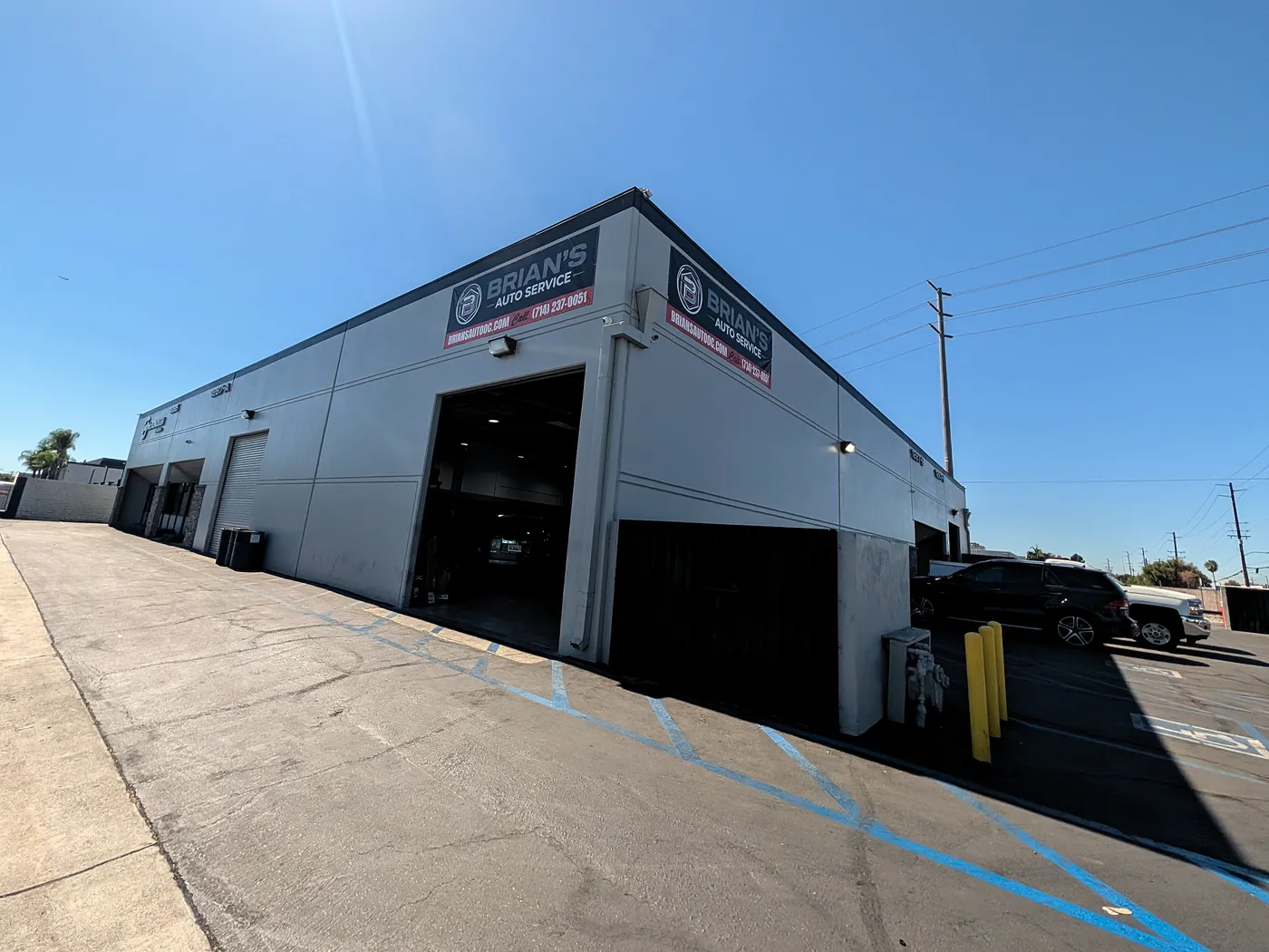 Brian's Auto Service building with open service bays at 1287 N. Jefferson St. in Anaheim